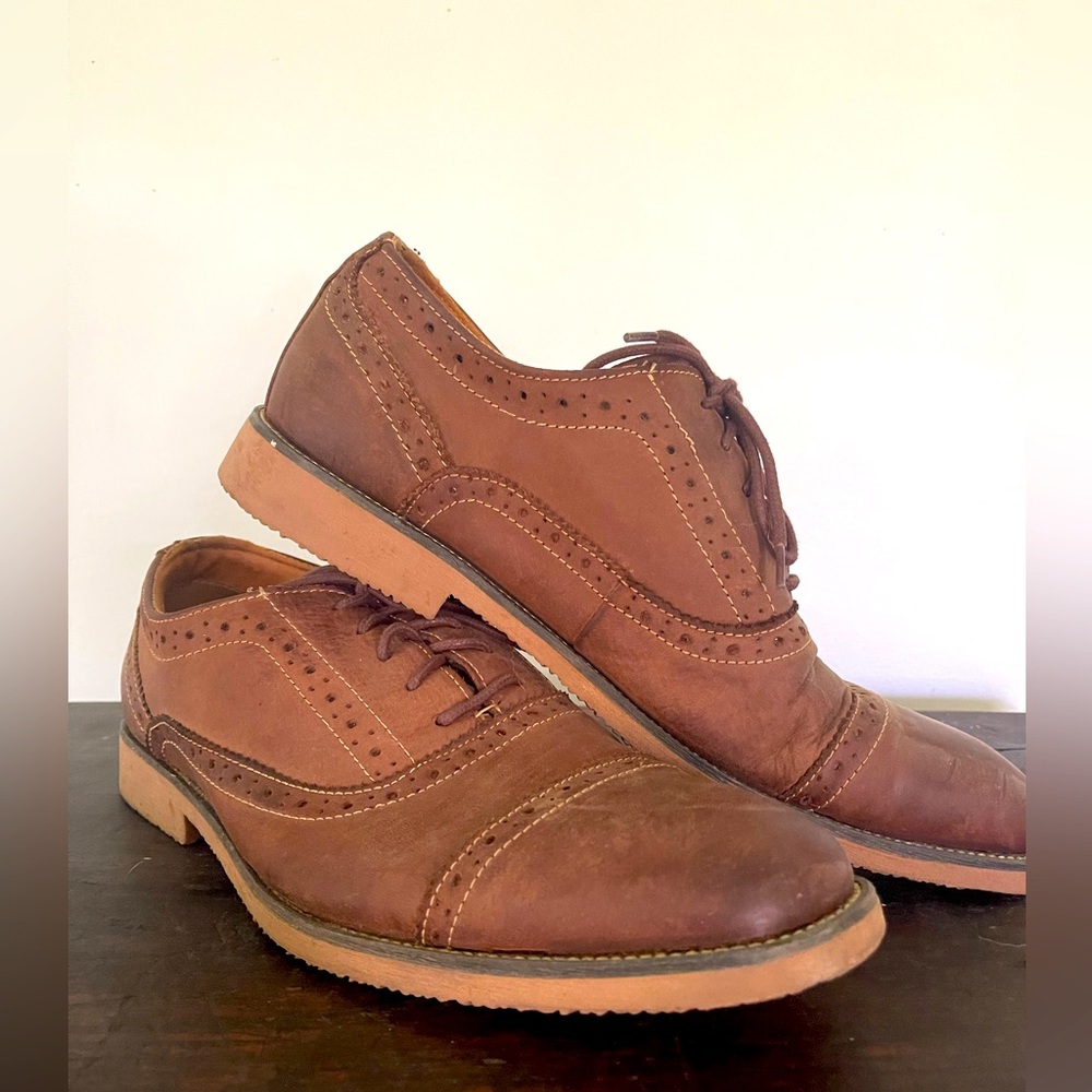 Men’s shoes size 11, leather. Casual business and some casual.